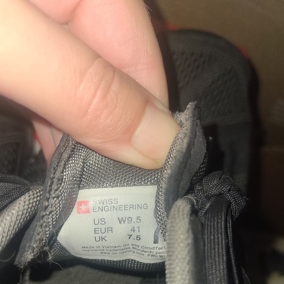 OnCloud Cloudflow 5 Running Sneakers Tennis Shoes Size W 9.5 - Picture 7 of 7